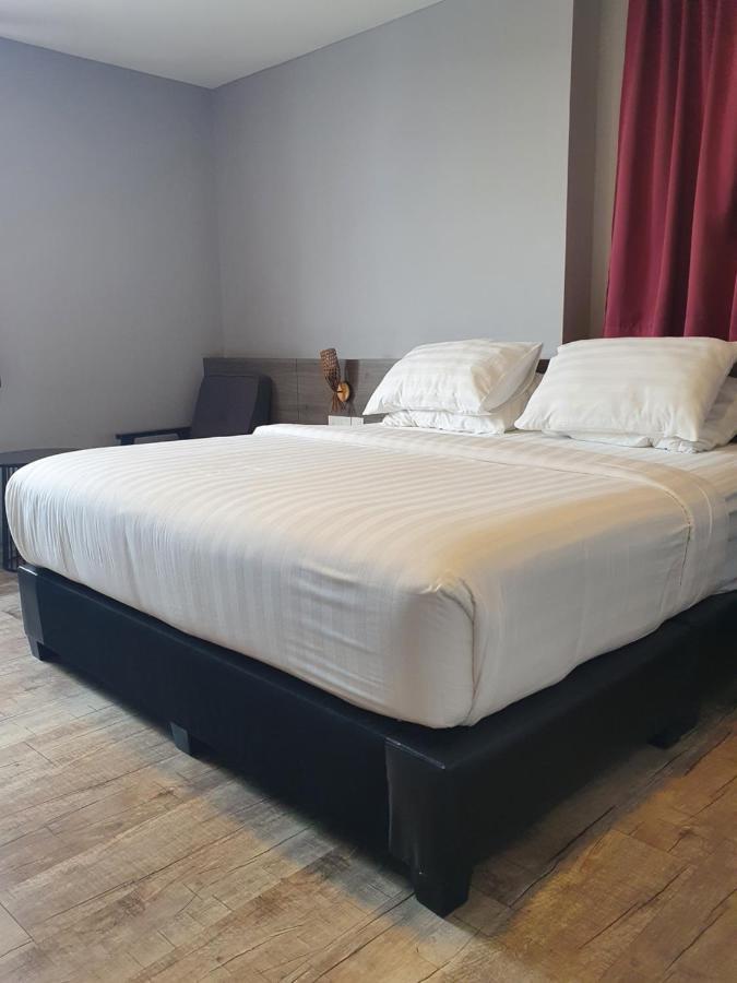 See Foo Hotel Bidur 外观 照片